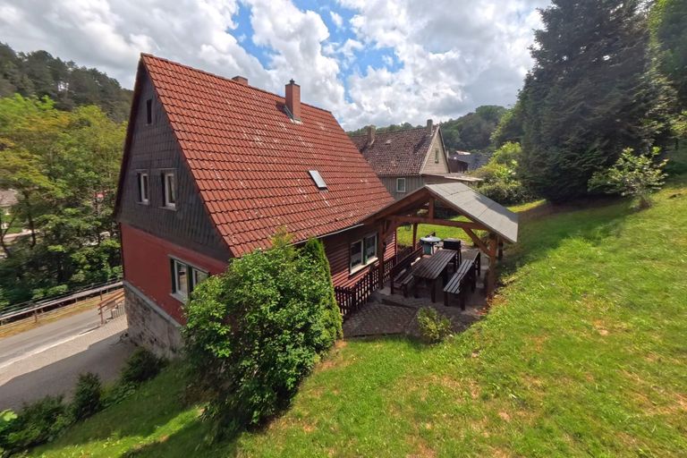 Lassen Sie den Harz für sich arbeiten! Ferienhaus mit Wohnrecht, nahe Wernigerode